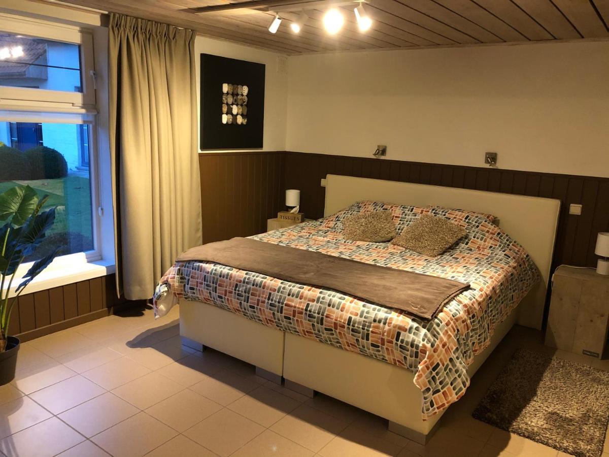 Bed and Breakfast 'T Wolvennest Хёвелланд Экстерьер фото